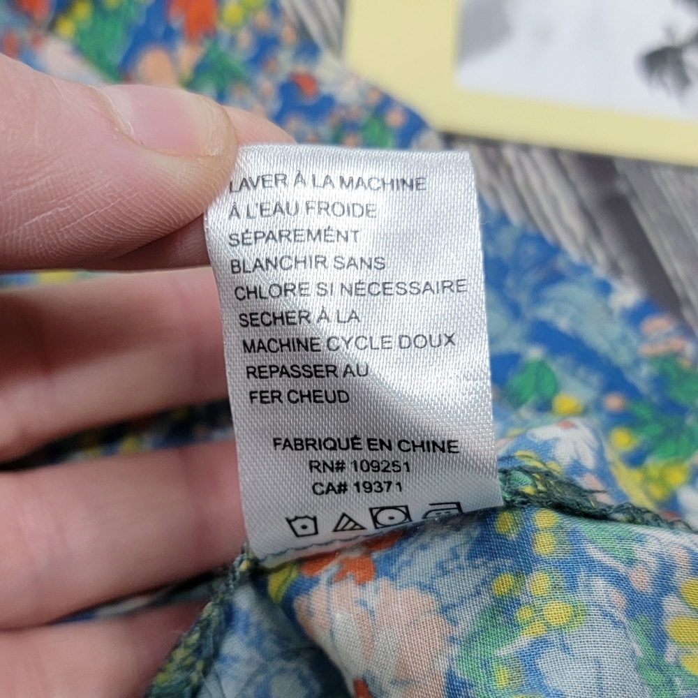 Trovata Birds Of Paradis NWT Alize Smocked Square Neck Floral Blouse - Picture 10 of 12